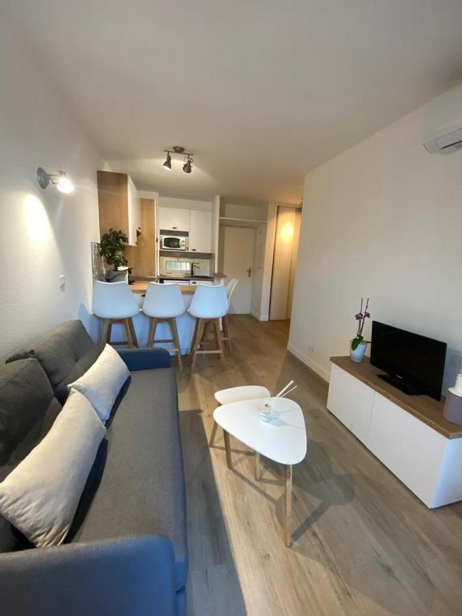 Appartement Avec Piscine 5 Min A Pieds Des Plages Vallauris Ngoại thất bức ảnh